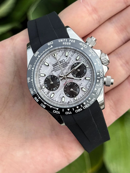 SEIKO MOD DAYTONA METOERITE SILVER (RUBBER STRAP)